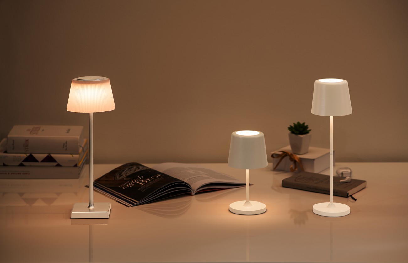 FARO Dimmbare Tischleuchte