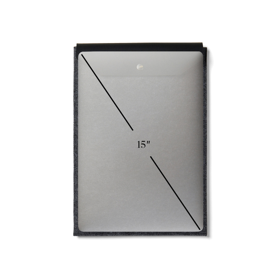 VINGA Albon 15" Laptop-Seeve aus GRS recyceltem Filz