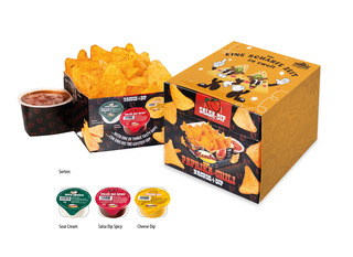 Nacho Box im Schuber, Inhalt: Nachos Paprika-Chili, Salsa Dip Spicy